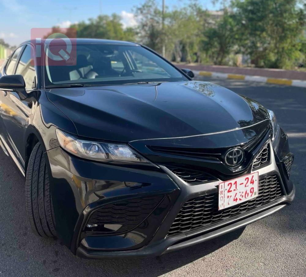 تۆیۆتا کامری